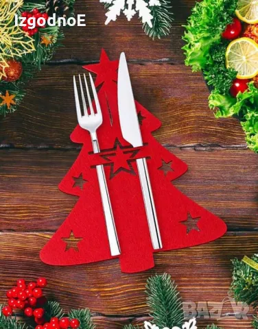 Комплект 12 калъфи за прибор, модел коледна елха, филц, червен Коледна декорация за маса, снимка 1