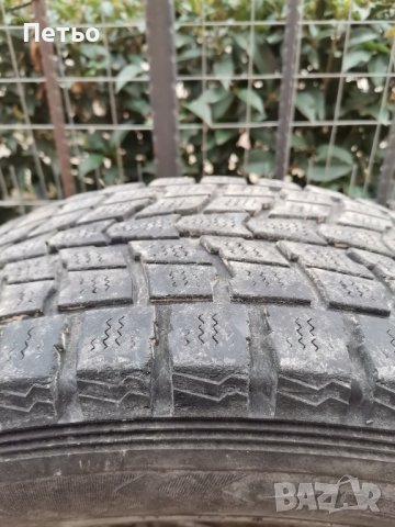 DUNLOP 215/70/R15, снимка 2 - Гуми и джанти - 44390270