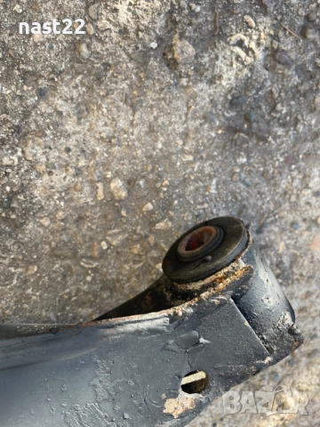 Ляв носач с тампони и шарнир за Сузуки Витара, снимка 5 - Части - 52865176