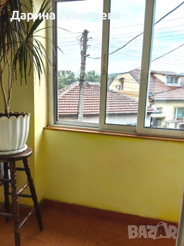 Имот с потенциал - дом + бизнес в град Трявна , снимка 8 - Къщи - 52510515