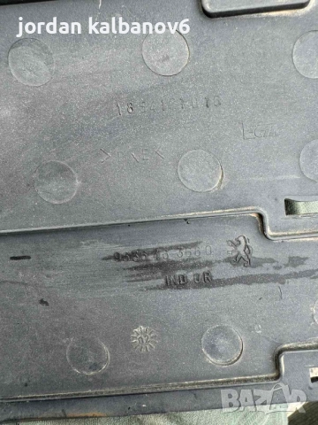 Долна решетка на предна броня на Пежо Peugeot 607 само за 5Eur. 9636483680, снимка 3 - Части - 52952892