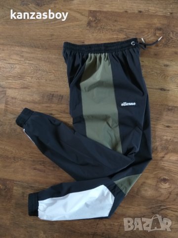 Ellesse Trainingshose mit Logo Modell 'Eulalia - страхотно дамско долнище КАТО НОВО, снимка 7 - Спортни екипи - 40762264