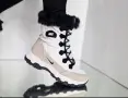 Намаление на дамски зимни боти с пух Nike в бяло, снимка 2