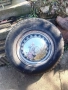 Гума с джанта с никелиран тас Фолксваген т2, снимка 1