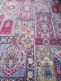 Красив персииски килим с богат и разнообразен орнамент., снимка 2