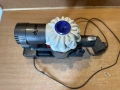 акумулаторна прахосмукачка "DYSON", снимка 2