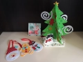 Направи си сам - коледна елха и снежен човек на поставка, картичка и три играчки за закачане на елха, снимка 1