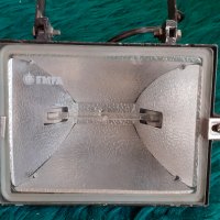 прожектор халогенен метален с лампа 500 вата,W EMFA Чехия