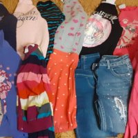 Голям лот дрешки за момиче-суитчъри,блузки с дълъг ръкав, клинчета, дънки-размер 128-134 см., снимка 2 - Детски анцузи и суичери - 38900577