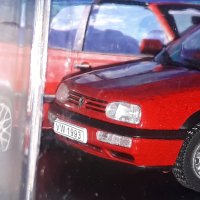 Volkswagen Golf 3 Cabriolet 1993. 1.43 Scale.Ixo/Deagostini Top  top  top  model.!, снимка 4 - Колекции - 41375433