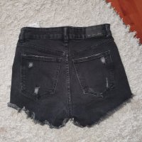 Къси панталонки Zara,bershka, снимка 10 - Къси панталони и бермуди - 41656474