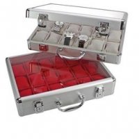 Куфар за 18 часовника- витрина SAFE, снимка 1 - Антикварни и старинни предмети - 35883421