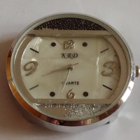Модерен дамски часовник KRD много красив стилен дизайн - 26526, снимка 2 - Дамски - 36137483