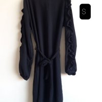 Черна рокля, снимка 1 - Рокли - 42024237