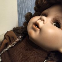 Порцеланова кукла ръчна изработка 70 год, снимка 6 - Колекции - 40512404