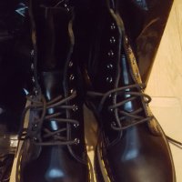 ОРИГИНАЛНИ нови ботуши кубинки DR. MARTENS на плаформа, снимка 10 - Дамски ботуши - 35131463