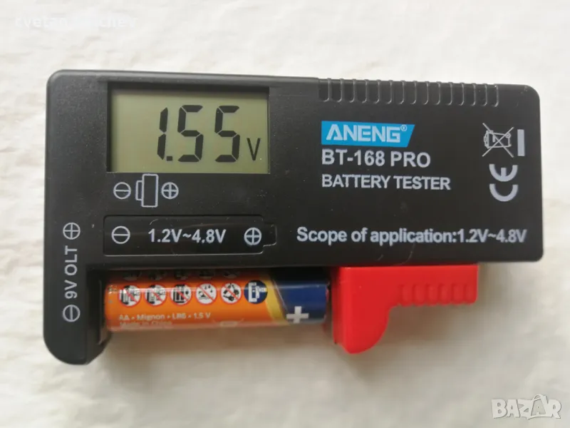 Продавам нов дигитален професионален тестер за всички видове батерии, снимка 1