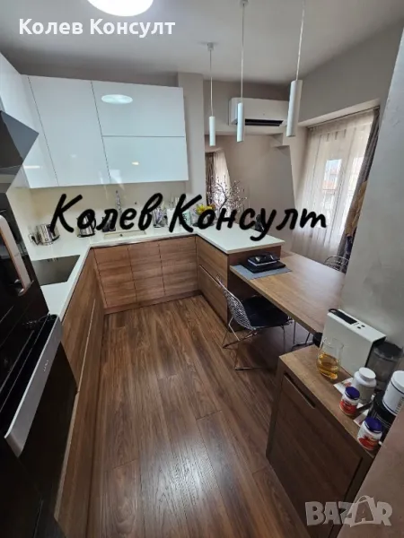 Продавам тристаен апартамент Ново строителство в град Хасково ,кв,Македонски , снимка 1