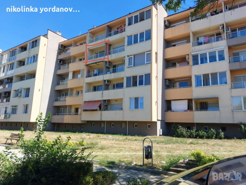 продавам двустаен апартамент в санирана сграда, снимка 1