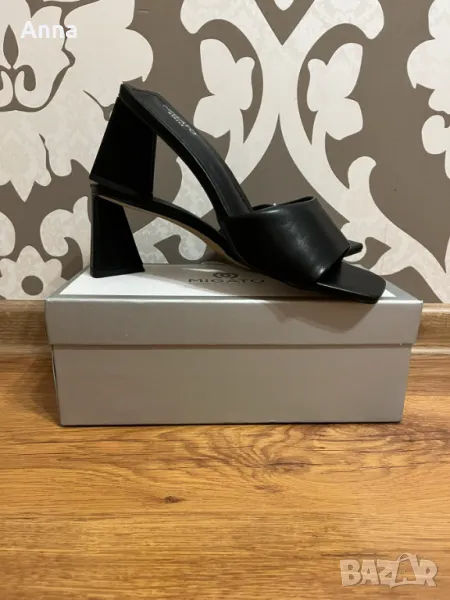 Дамски чехли MIGATO, снимка 1