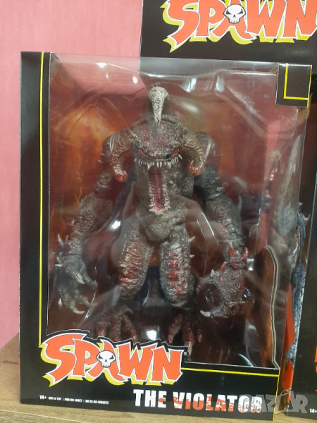 SPAWN MEGAFIG ACTION FIGURE VIOLATOR (BLOODY) 30 CM, снимка 1