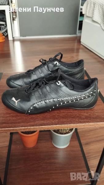 Puma дамски маратонки размер 36 с камъчета в в черно , снимка 1
