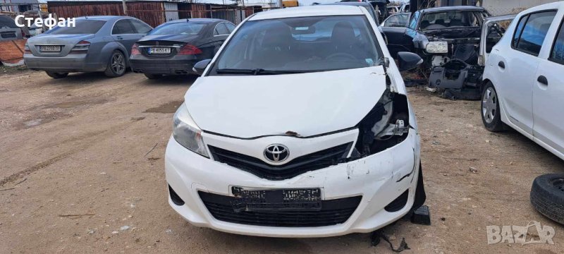 Тойота Ярис 1,0 куб 2013г . На части ., снимка 1