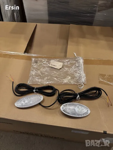 Оригинална Габаритна светлина бяла LED (HELLA) За Каравана Fendt  2005 - 2011 , снимка 1