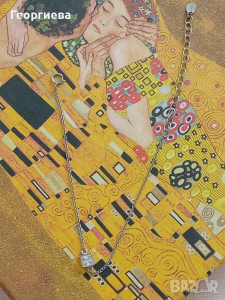 Сребърна гривна със бял камък, снимка 1