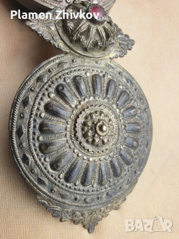 стара българска пафта с прекрасна патина и живамна позлата , снимка 5 - Колекции - 53005478