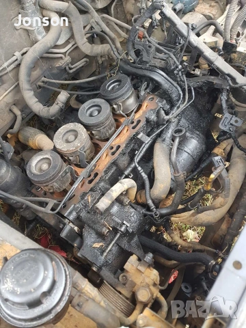 Двигател на Части, Santa Fe 2,2/155к.с, снимка 3 - Части - 53389972