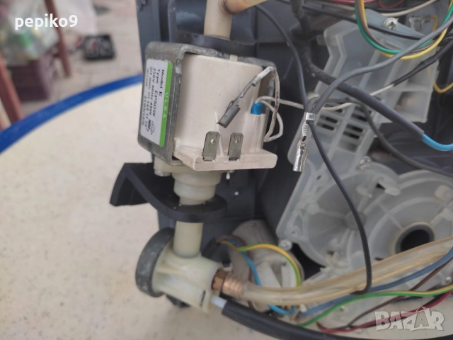 Продавам кафемашини внос от Германия SAECO VIENA на части, снимка 4 - Кафемашини - 52619651