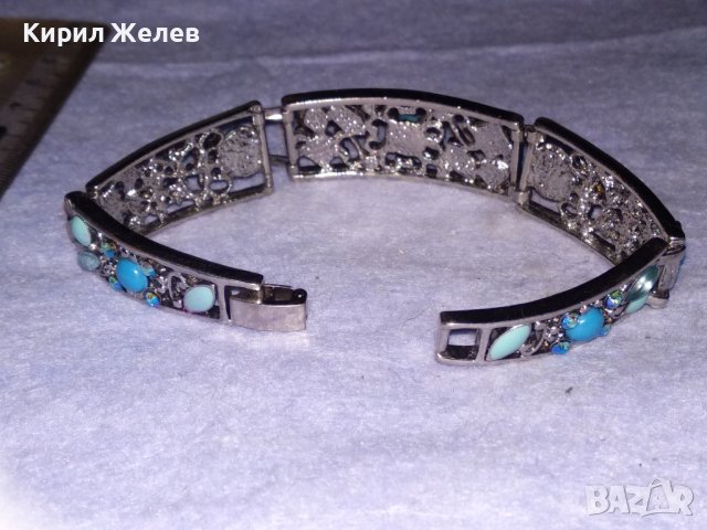 МНОГО КРАСИВА ФЛОРАЛНА ФИЛИГРАНЕН ТИП МЕДНА РЕТРО ГРИВНА с БЯЛА ПОЗЛАТА и КРИСТАЛИ 21154, снимка 9 - Гривни - 41649151