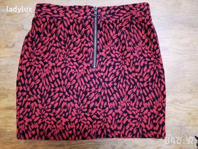 GESTUZ, Маркова Пола, Размер S, Код 1610, снимка 8 - Поли - 36050845