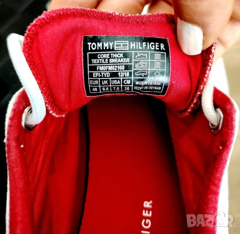 Tommy Hilfiger оригинални унисекс ниски кецове размер 40, снимка 7 - Маратонки - 50996137