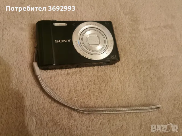 Фотоапарат SONY Cyber-Shot Dsc-W810 20MP, снимка 2 - Фотоапарати - 49424807