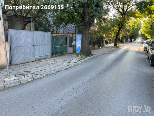 Паркомясто с прилежащ двор | Колхозен пазар | ул. Кракра 44, снимка 5 - Гаражи и паркоместа - 52413815