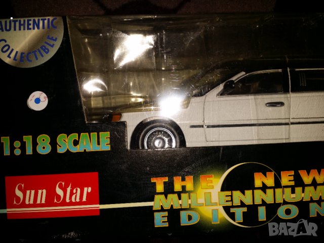 Lincolwn Town Car Limuosine . 1.18.Здравейте продава се модела от  снимките 1.18 Мащаб.
