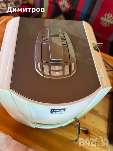 Кафе машина Lavazza Blue LB1100, снимка 3 - Кафемашини - 53481828