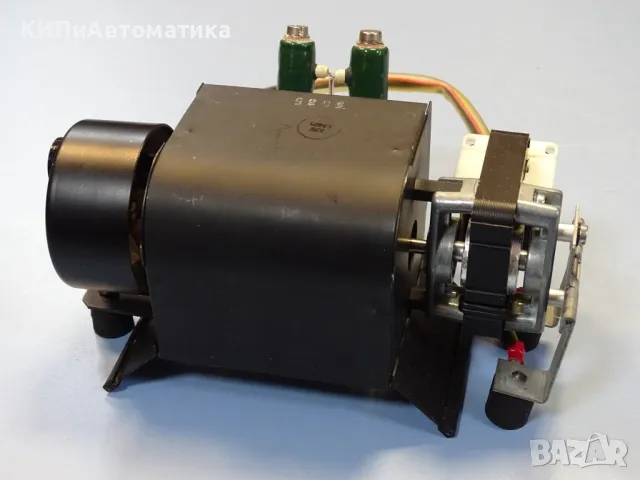 ролков вентилатор Heidolph 107/13 axial ventilator 832.107.13 220V, снимка 2 - Резервни части за машини - 49283279