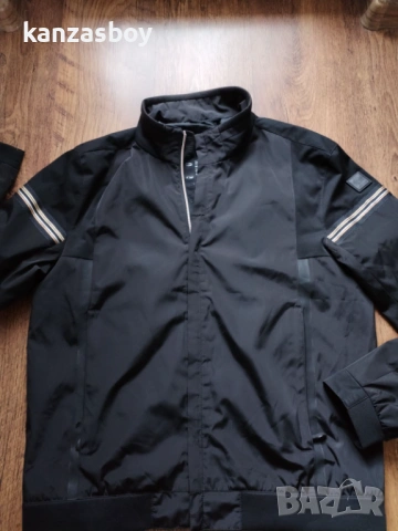 hugo boss - страхотно мъжко яке КАТО НОВО Л, снимка 5 - Якета - 53288595