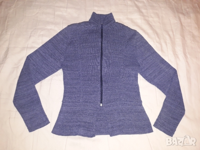 Къса жилетка с цип