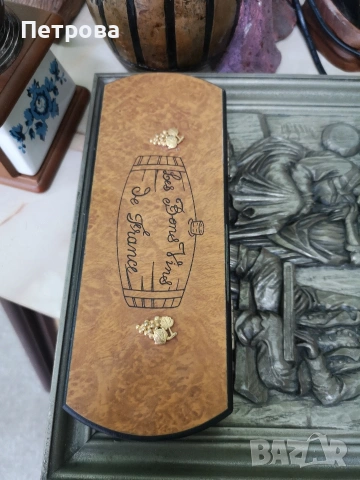 виномер в дървена кутия - френски