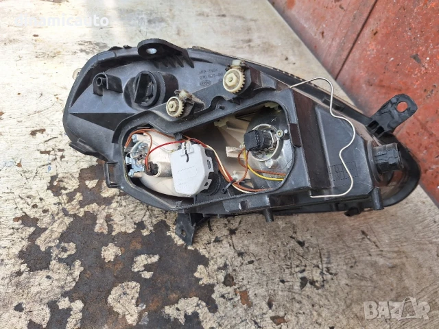 Ляв фар за Lancia Ypsilon - 270 531 - 00L, снимка 4 - Части - 50740068