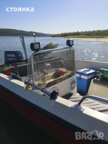 Продавам лодка със извънбордов двигател Yamaha 60 k.c, снимка 6 - Воден транспорт - 51832301