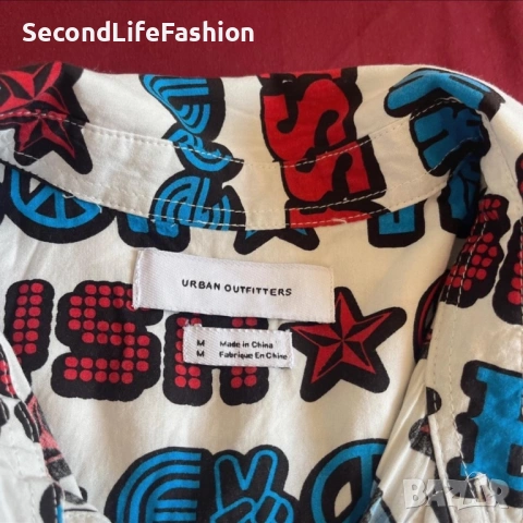 Мъжка риза Urban Outfitters USA с щампа „F Yeah“ с копчета размер M, снимка 2 - Ризи - 53203970