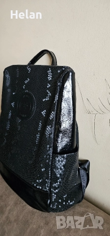 Дамска чанта /раница, снимка 9 - Чанти - 52550064