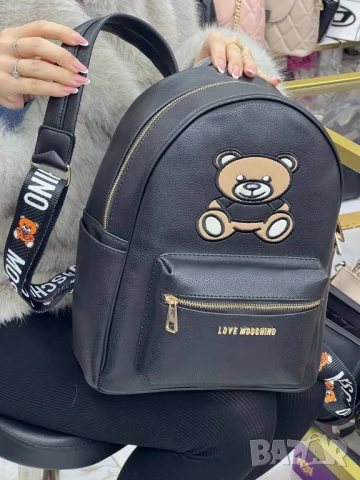 раници karl lagerfeld love moschino , снимка 3 - Раници - 50698936