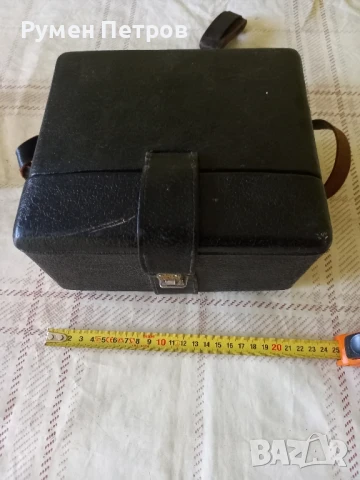 Кинокамера Quarz, СССР., снимка 8 - Антикварни и старинни предмети - 50830946