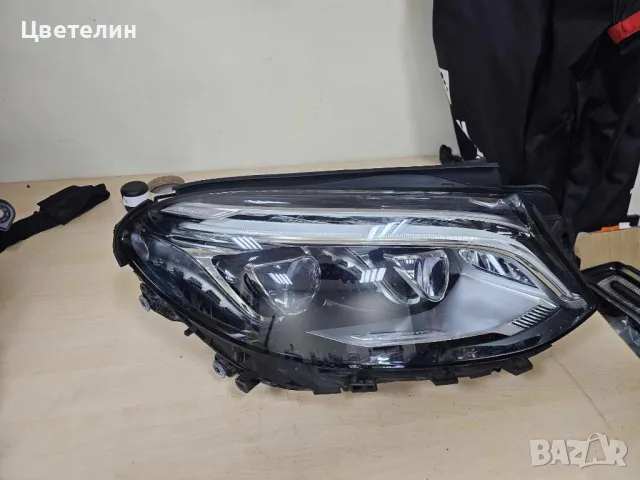 Десен фар Mercedes W166 GLE LED desen far мерцедес 166 гле, снимка 2 - Части - 49442720